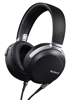 Sony MDRZ7 Headphones