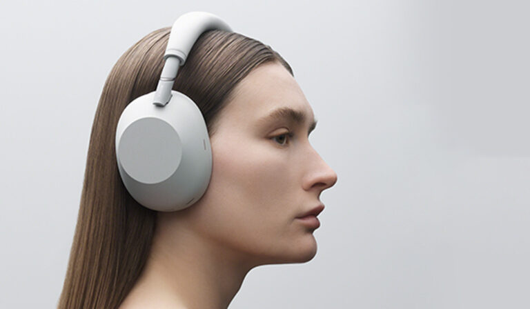 Sony WH-1000XM6 Headphones